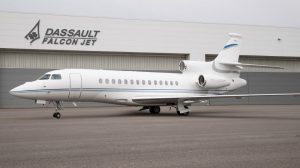 The Falcon 7X SN 293 landed (exterior view)
