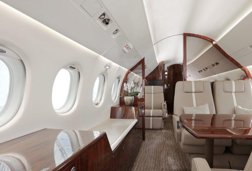 Pre-owned - Dassault Falcon