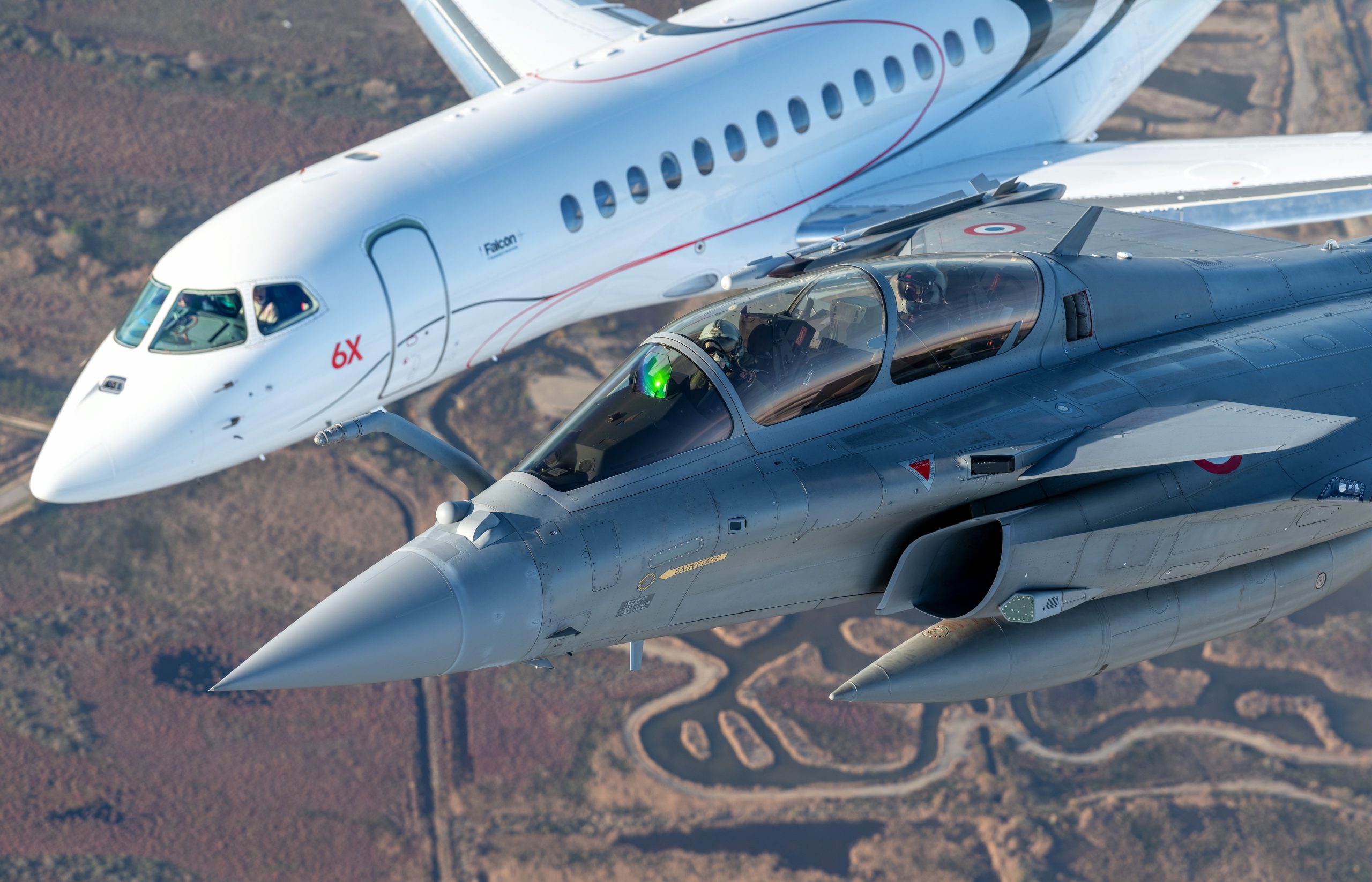 Falcon 6X Backgrounder media