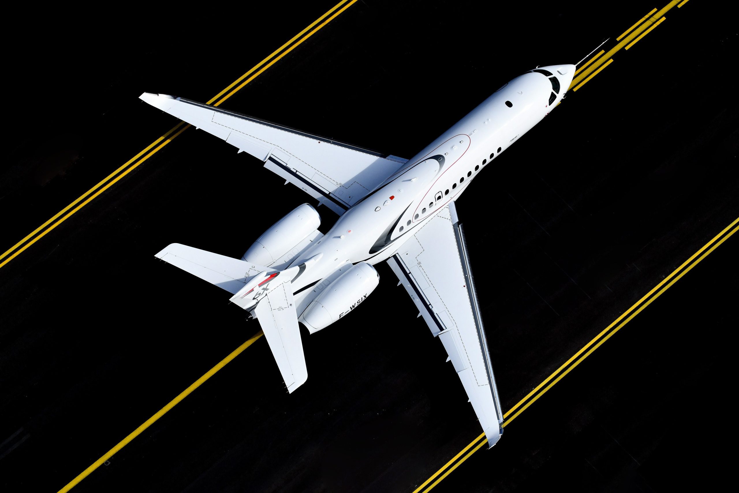 Falcon 6X Backgrounder media