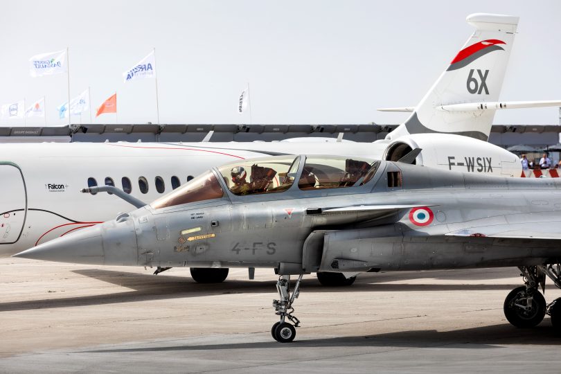 Falcon 6X Backgrounder media