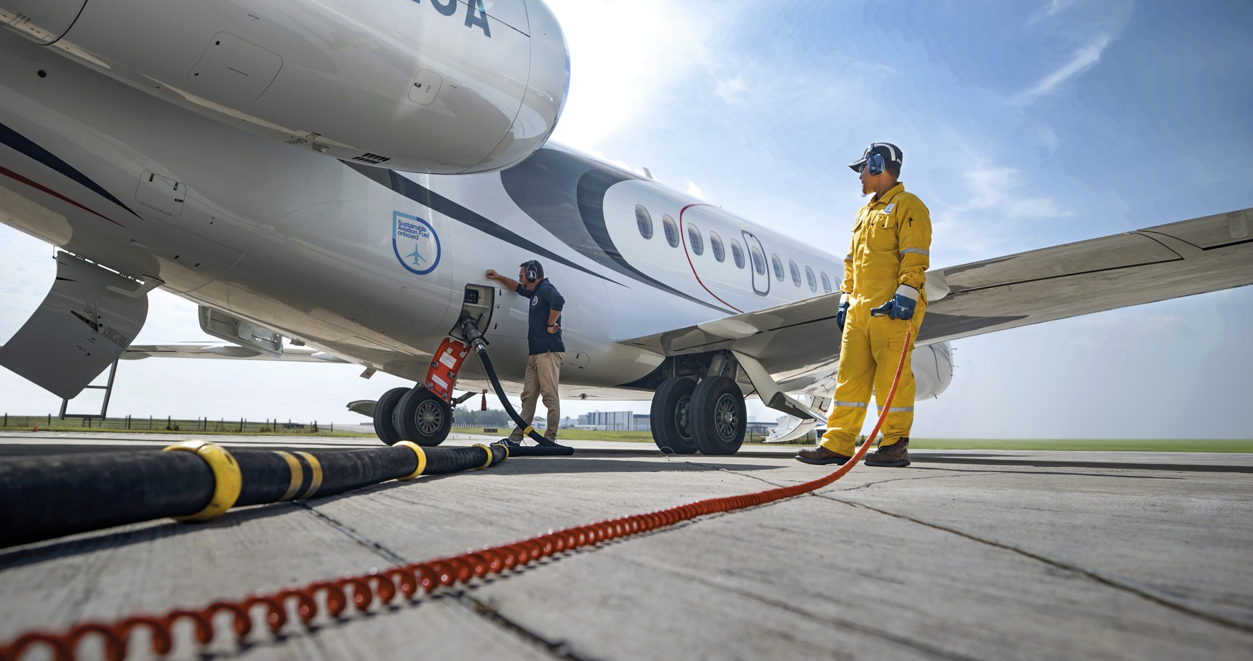 Falcon 6X Backgrounder media