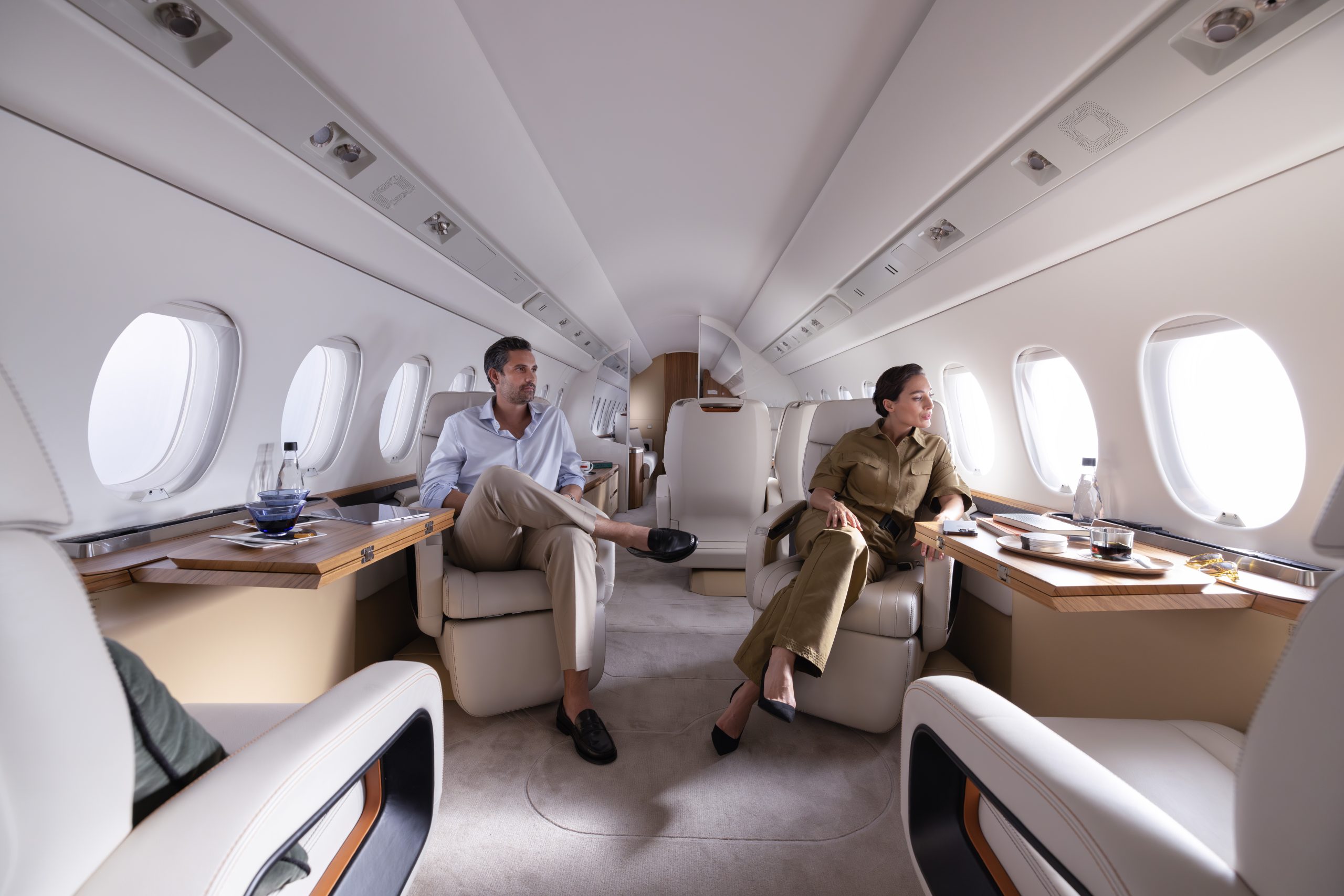 Falcon 6X Backgrounder media